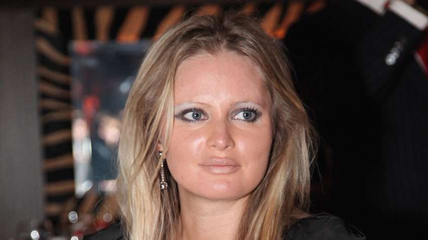  Українка на відпочинку кинула тарілку у російську телеведучу: що відомо