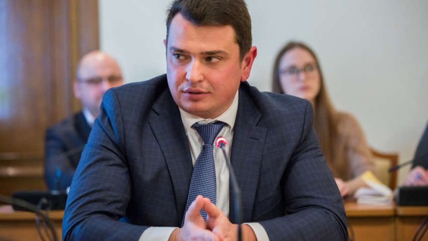 Глава НАБУ Сытник получил квартиру за взятку – журналист