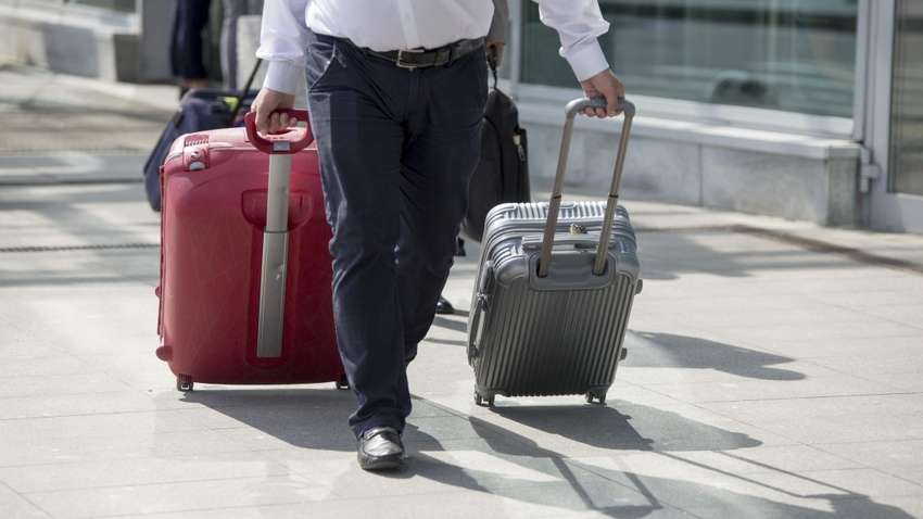 Колишній керівник ДП "Антонов" незаконно відправив родича за кордон