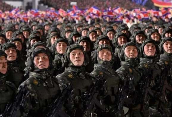 Не воюют на передовой: какие функции на самом деле выполняют солдаты КНДР