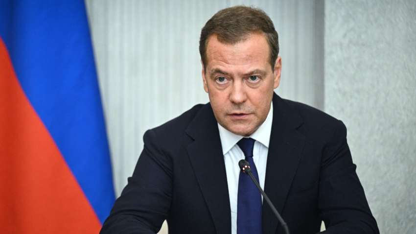 Медведєв визнав, що Росія довго планувала війну в Україні  Медведєв визнав, що Росія довго планувала війну в Україні