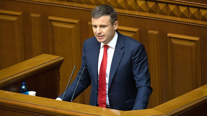 Министр финансов пообещал больше налогов в принятой сегодня Бюджетной декларации 2022-2024 годов