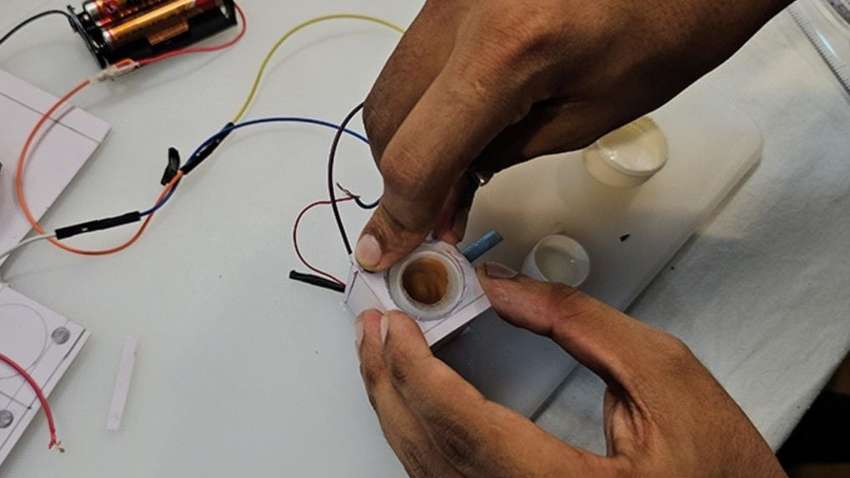 Як виглядає найменша пральна машинка у світі, що потрапила до Книги рекордів Гіннеса