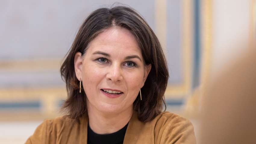 В Германии прокомментировали возможность отказаться от поддержки Киева в войне В Германии прокомментировали возможность отказаться от поддержки Киева в войне