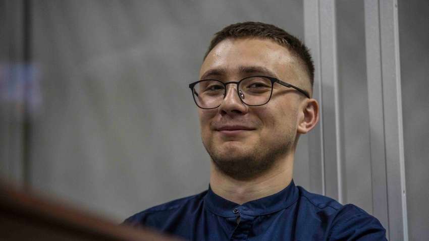 Киев вместо Одессы: Стерненко изменили место пребывания на домашнем аресте Киев вместо Одессы: Стерненко изменили место пребывания на домашнем аресте