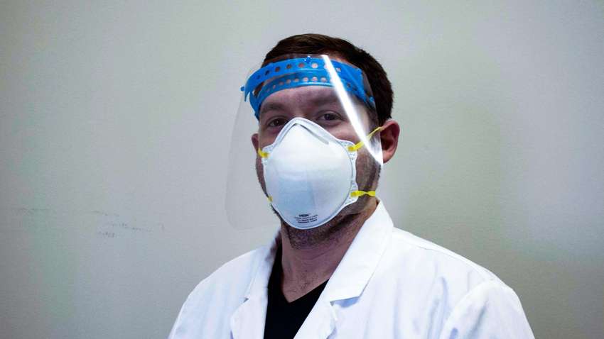 Toyota запускает производство щитков для лица на 3D-принтере