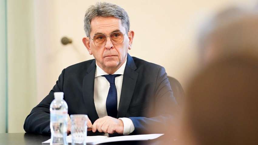 "Смертність буде меншою, ніж у Китаї": в Україні з коронавірусом боротимуться по-новому