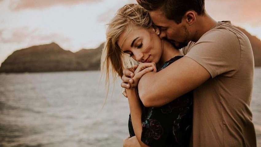 Чому потрібно перестати відчайдушно шукати кохання