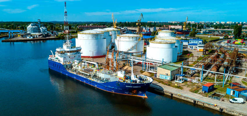 Сеть UPG обеспечила бесперебойные поставки топлива в Украину, приобретя морской терминал в Польше