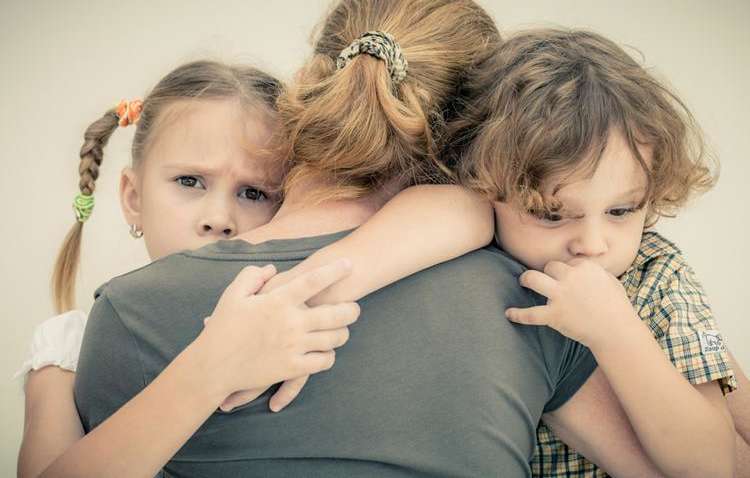 Дитячий психолог дав відповіді на найпопулярніші питання про смерть, які задають діти