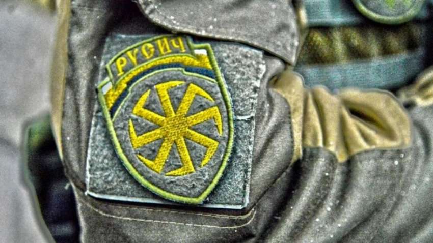 Військові РФ хочуть провести ритуальне жертвопринесення полоненого українця Військові РФ хочуть провести ритуальне жертвопринесення полоненого українця