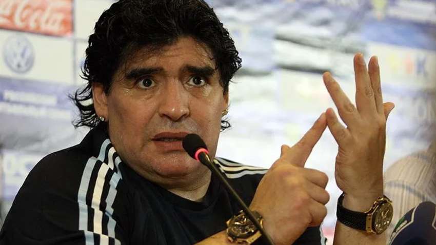 "Я делал это головой и рукой Бога": лучшие цитаты Диего Марадоны