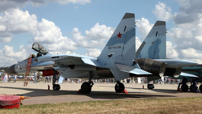 Що насправді криється за «оновленим» повітряним флотом РФ та танковим потенціалом