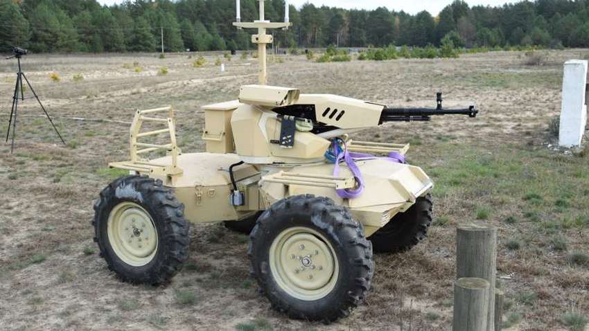 Для прикриття і евакуації: в Україні успішно випробували вітчизняного бойового робота Для прикриття і евакуації: в Україні успішно випробували вітчизняного бойового робота