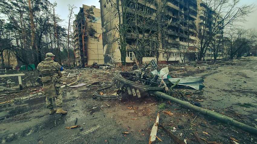 Массовые зверства россиян против гражданских украинцев: как должны реагировать мир и Украина