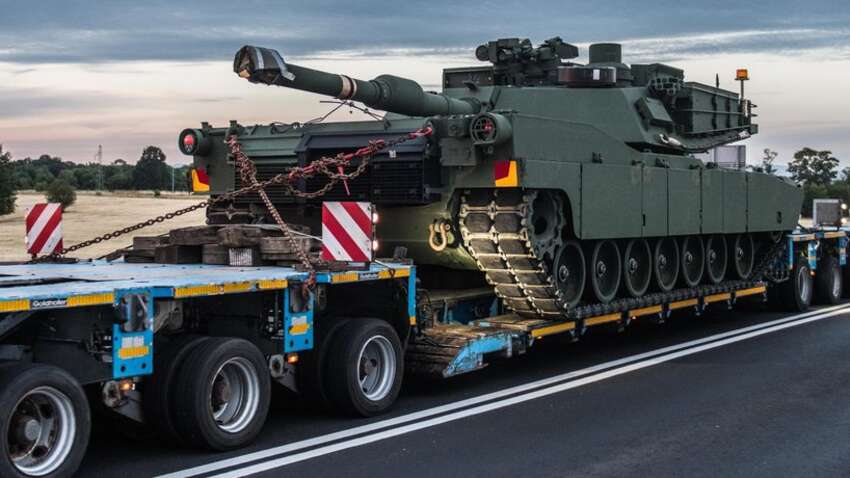 Польша начала массово перебрасывать к границе Украины Abrams и Patriot: что происходит Польша начала массово перебрасывать к границе Украины Abrams и Patriot: что происходит