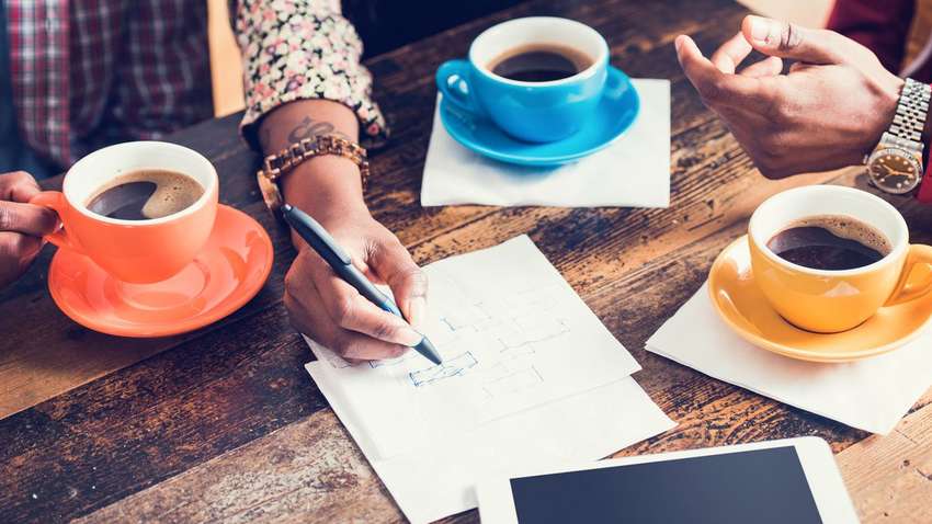 Названа страна, где кофебреки и перекуры засчитывают в рабочее время 