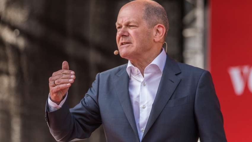 Шольц зробив нову заяву про мирні переговори з Росією