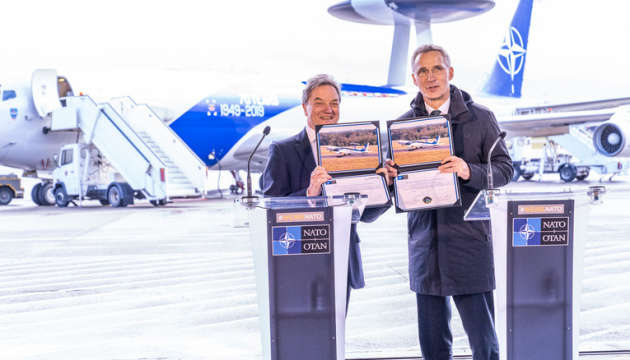 НАТО и Boeing заключили контракт на $1 млрд для модернизации самолетов AWACS