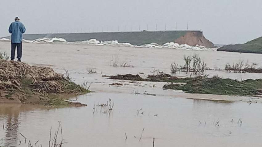 В Узбекистані масштабний прорив дамби: вода затоплює села, евакуйовано 11 тис. жителів