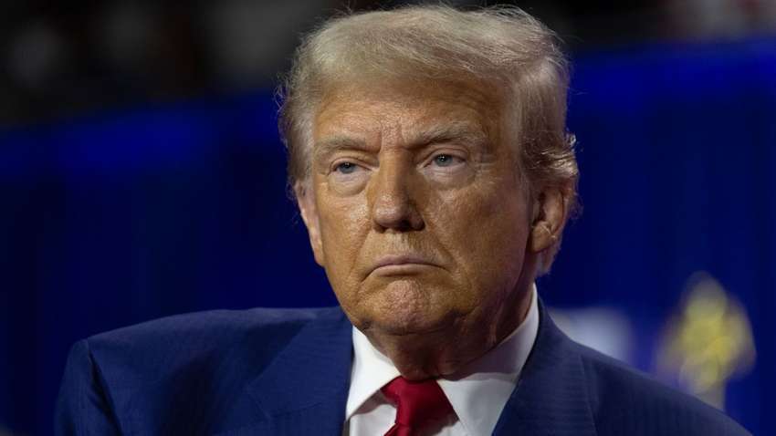 Трамп запропонував двом країнам увійти до складу США Трамп запропонував двом країнам увійти до складу США