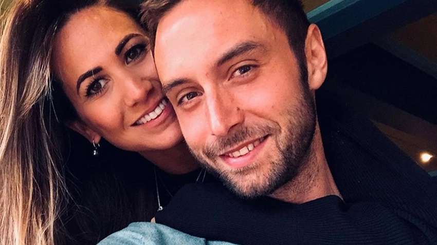 Победитель «Евровидения-2015» и его жена потеряли ребенка Победитель «Евровидения-2015» и его жена потеряли ребенка