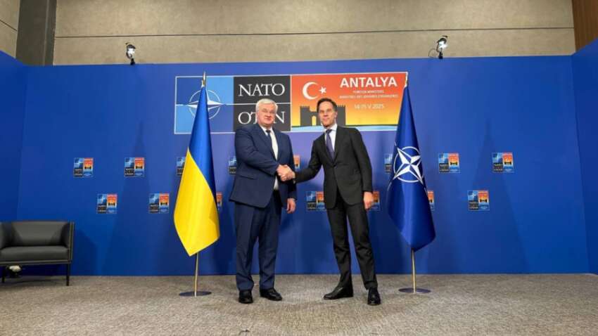 Сибига и Рютте поговорили о мире: подробности встречи