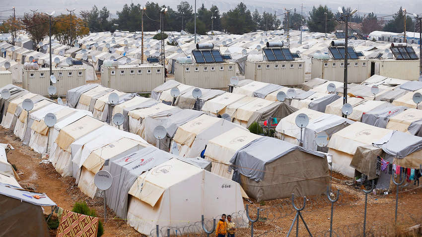 Італія закрила найбільший табір для біженців