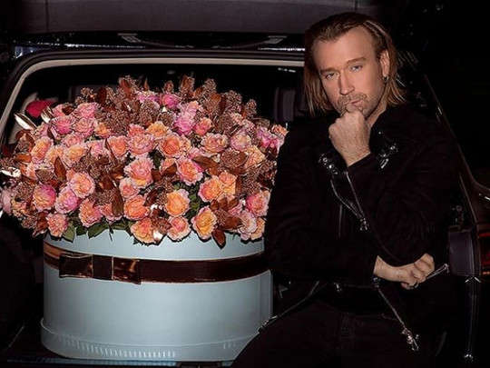 Олег Винник рассказал, как по утрам балует любимую