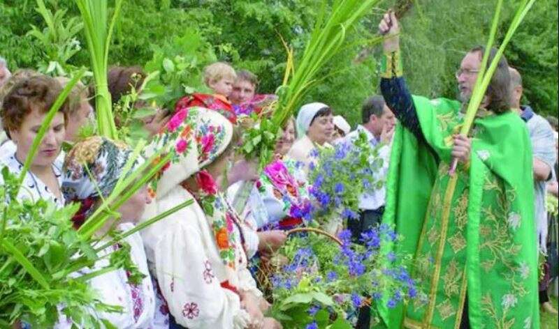 Троица 2025 в Украине: когда празднуют, традиции и запреты в этот день Троица 2025 в Украине: когда празднуют, традиции и запреты в этот день