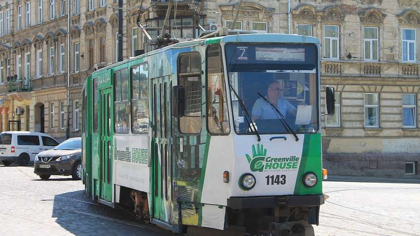 В каких городах Украины обновят общественный транспорт