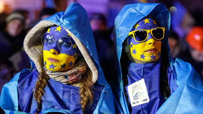 Украинцы просят убежище в ЕС: какая самая популярная страна Украинцы просят убежище в ЕС: какая самая популярная страна