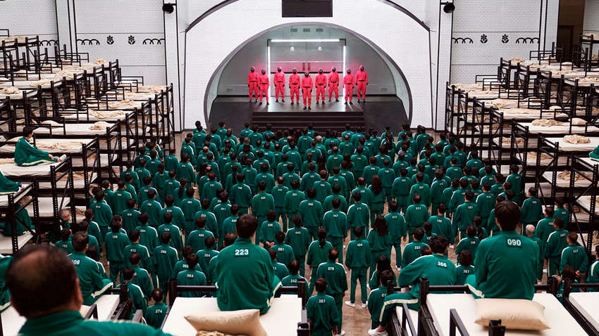 Вечірка у стилі "Гри в кальмара" закінчилася кривавою бійнею: подробиці трагедії Вечірка у стилі "Гри в кальмара" закінчилася кривавою бійнею: подробиці трагедії