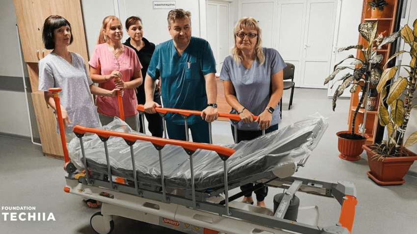 У 2022 році 9 лікарень отримали нове обладнання від «Фундації Течія» У 2022 році 9 лікарень отримали нове обладнання від «Фундації Течія»