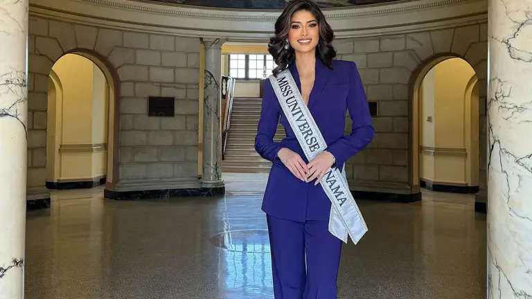 Скандал на "Мисс Вселенная 2024": участницу дисквалифицировали из-за незначительного нарушения