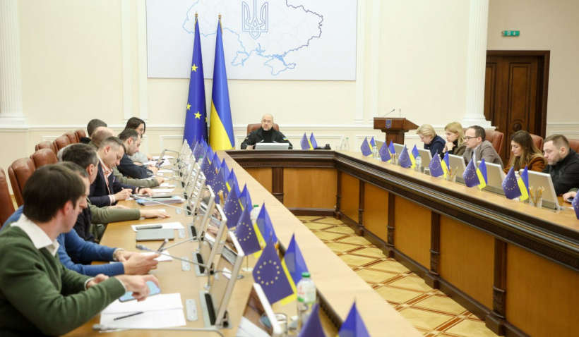 Шмигаль рассказал об источниках финансирования восстановления Украины