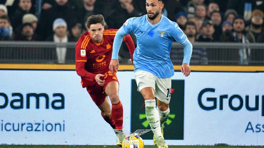 Три красные карты: обзор огненного римского дерби в Кубке Италии.