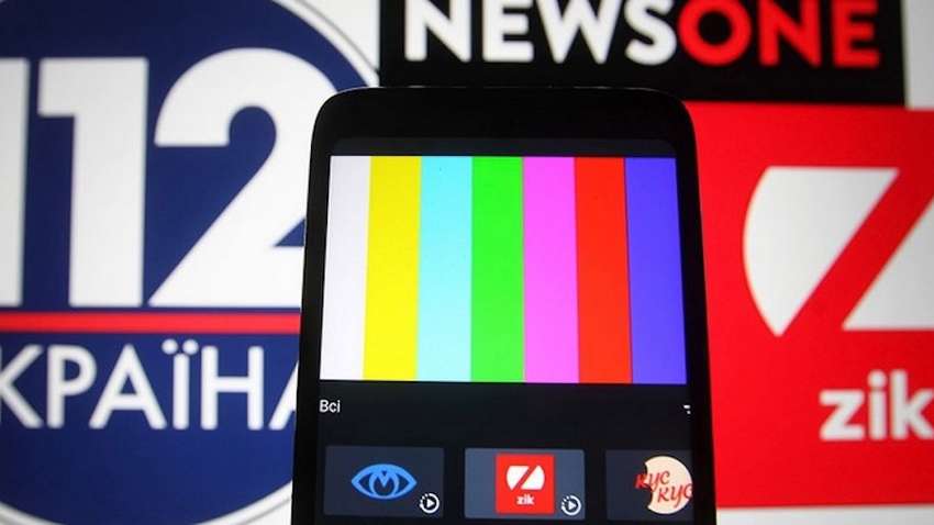 Стало відомо, що буде із заблокованими каналами Медведчука