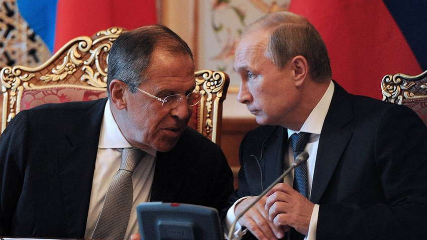 На саммите БРИКС Лавров и Путин оконфузились (ВИДЕО) На саммите БРИКС Лавров и Путин оконфузились (ВИДЕО)