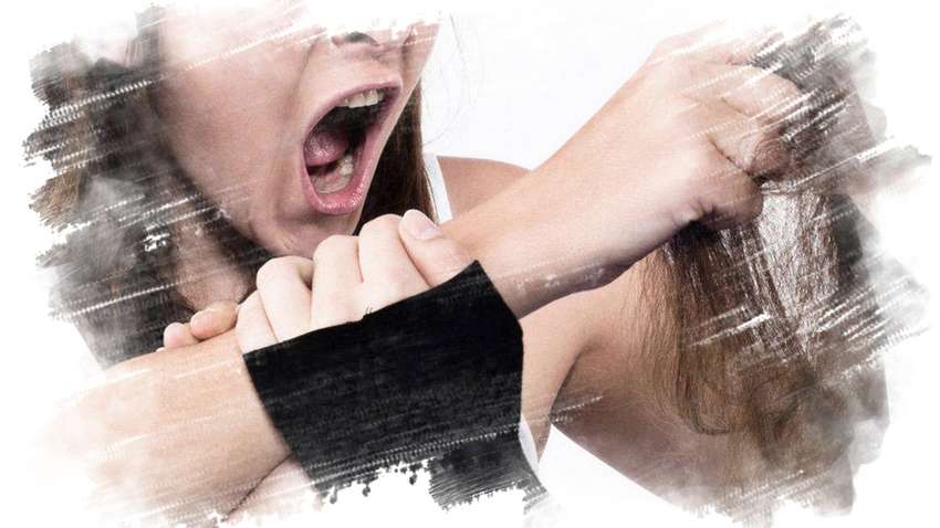 ВИДЕОФАКТ: в супермаркете из-за карантина женщины устроили драку