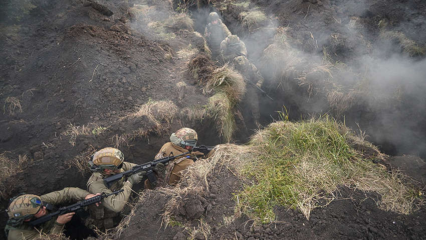 Росіяни відступають на Харківщині: де контратакують військові ЗСУ Росіяни відступають на Харківщині: де контратакують військові ЗСУ