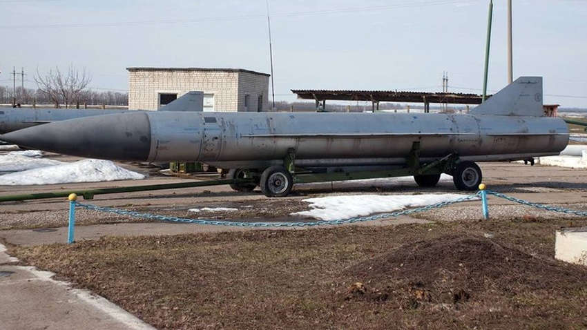 Уже відомо хто дав наказ випустити по мирному Дніпру «вбивцю авіаносців» Уже відомо хто дав наказ випустити по мирному Дніпру «вбивцю авіаносців»