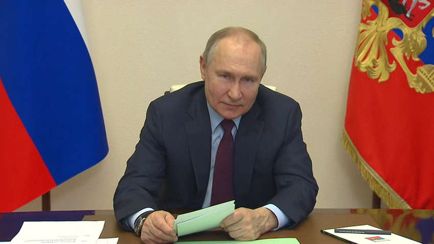 Путін публічно розкритикував міністра уряду Росії (ВІДЕО) Путін публічно розкритикував міністра уряду Росії (ВІДЕО)