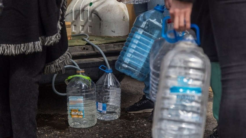 Захваченный Донецк остался без питьевой воды: люди на грани Захваченный Донецк остался без питьевой воды: люди на грани