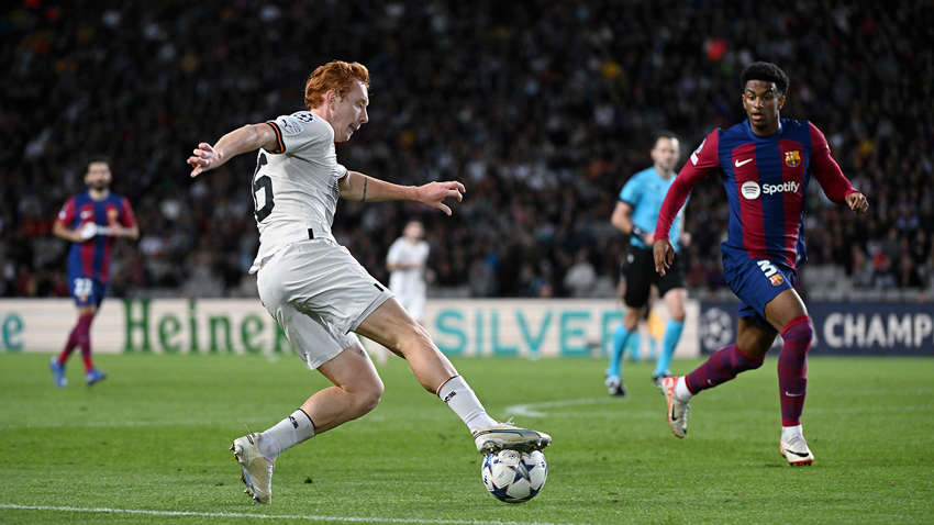 Сможет ли "Шахтер" обыграть "Барселону": прогноз букмекеров на матч Лиги чемпионов