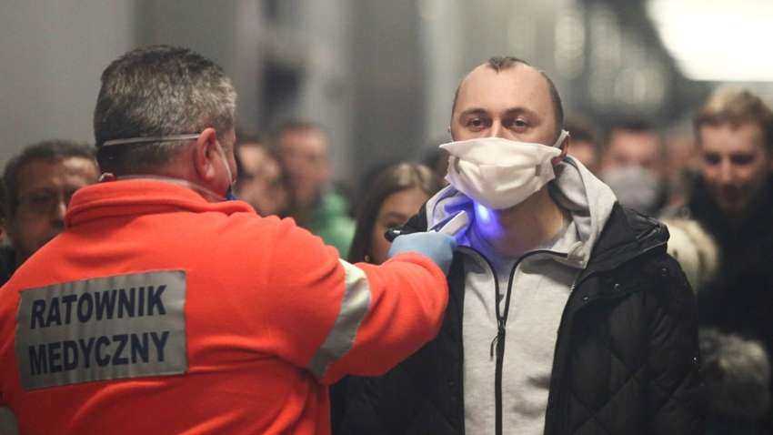 В Польше начал действовать жесткий карантин