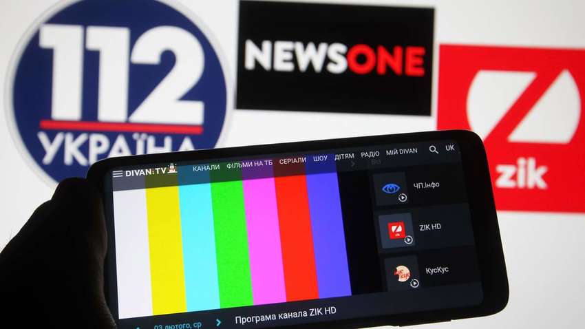 YouTube «разобрался» с каналами Медведчука: подробности YouTube «разобрался» с каналами Медведчука: подробности