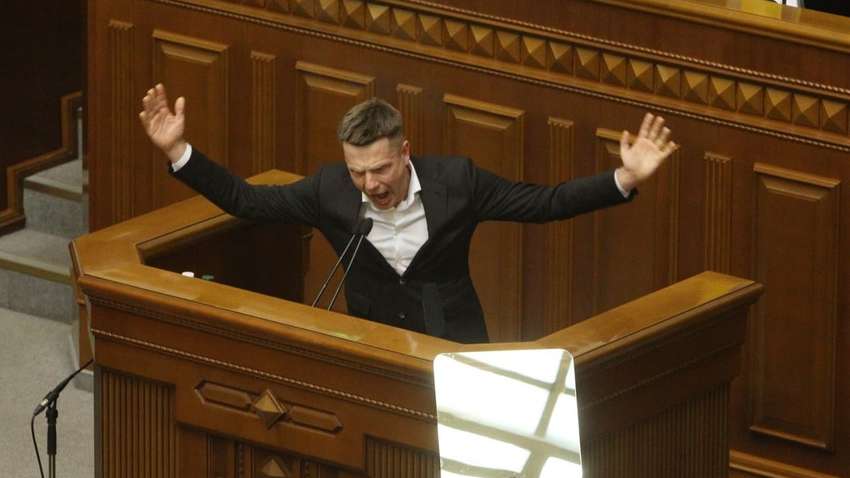 Гончаренко Зеленскому: “Если ты от жизни от своей устал, может ты вернешься в свой “Вечерний квартал”