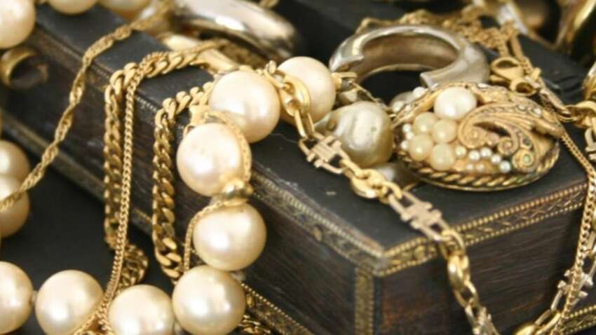 Серебро против золота — какой металл действительно лучше носить каждый день и почему большинство ошибается