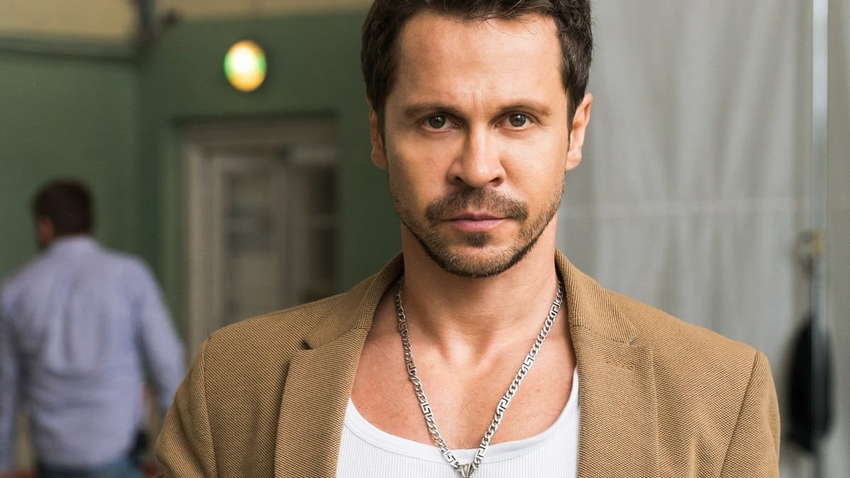 Играл вместе с Зеленским: еще один российский актер "переобулся" и повез на Донбасс гуманитарку окупантов